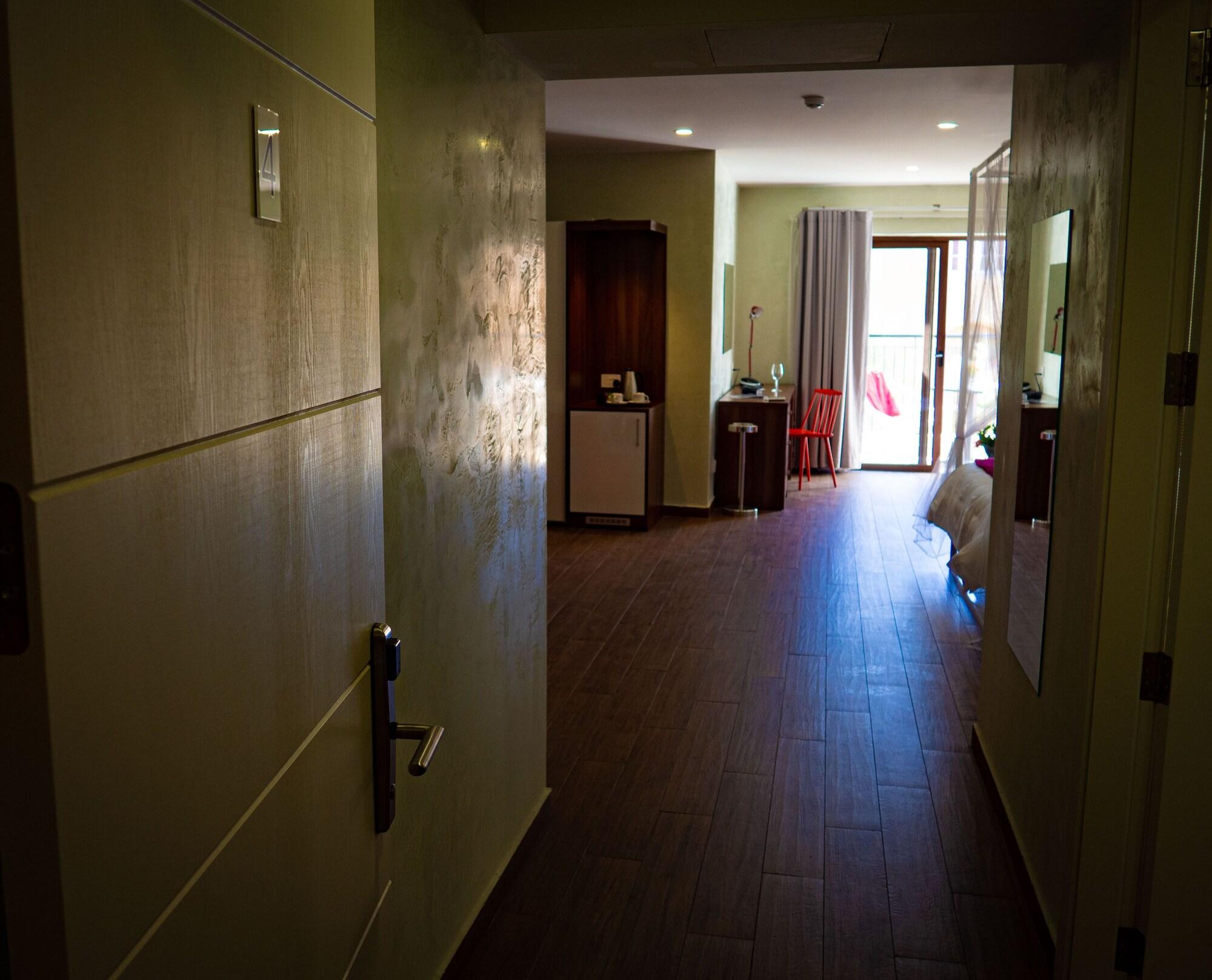 Adelphi Boutique Hotel Рабат Екстериор снимка